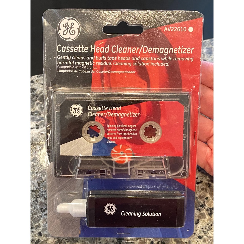 GE Cassette Head Cleaner Demagnetizer with Cleaning Solution AV22610 New